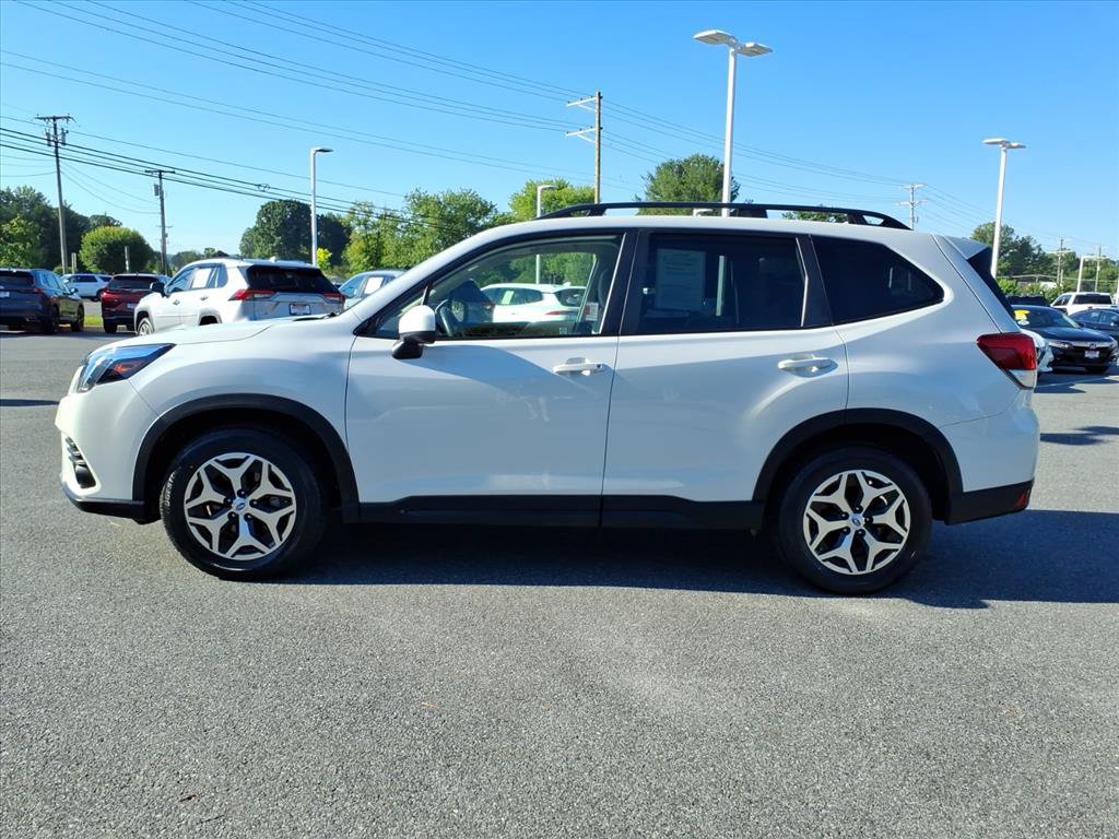 Used 2023 Subaru Forester Premium AWD/4WD image 13