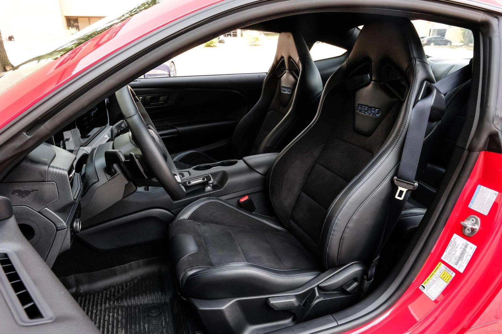Used 2025 Ford Mustang Dark Horse RWD image 33