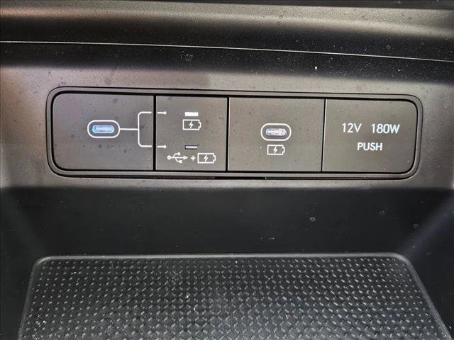Certified 2025 Hyundai Tucson SE FWD image 24