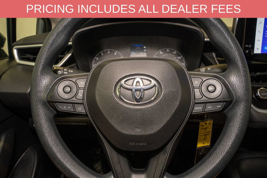 Used 2024 Toyota Corolla LE FWD image 17