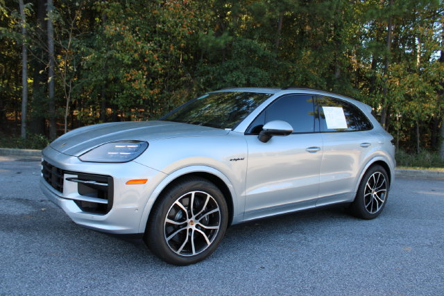 Certified 2025 Porsche Cayenne E-Hybrid