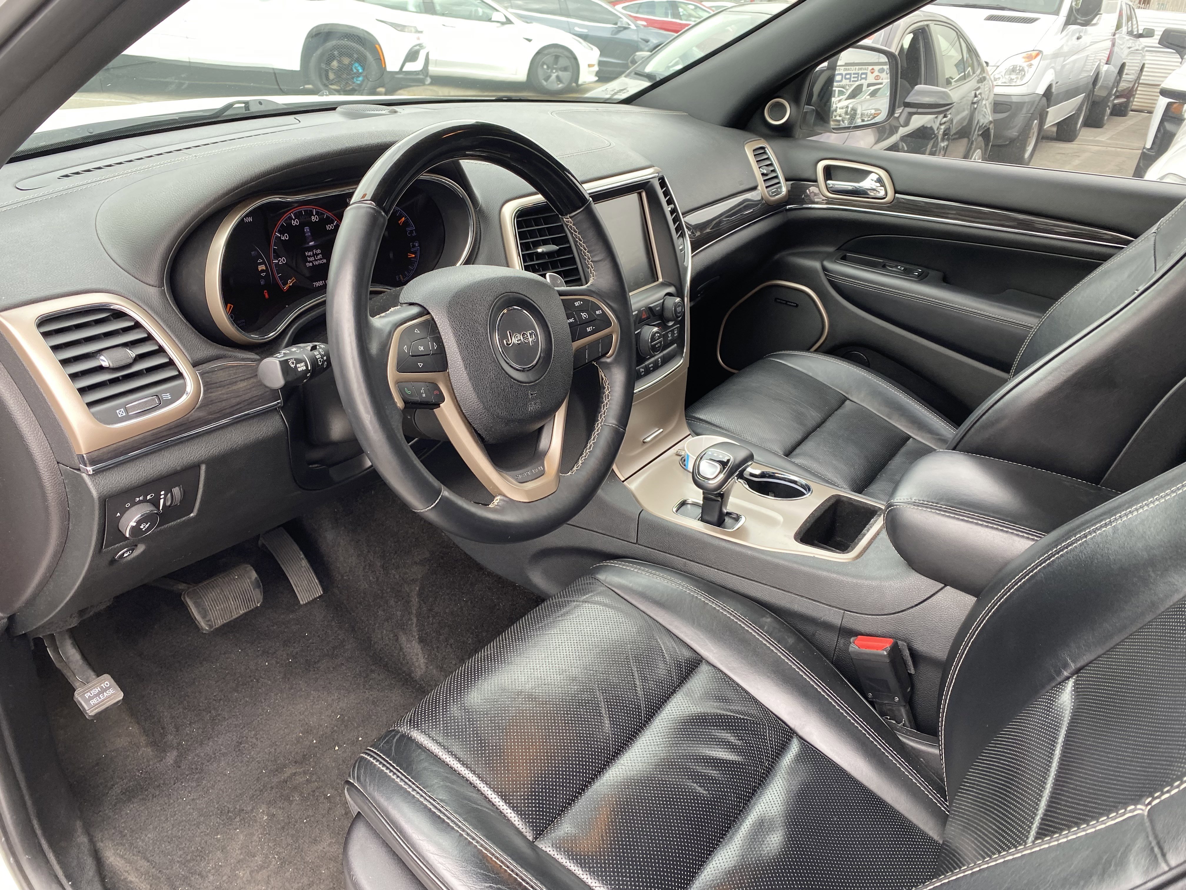 Used 2015 Jeep Grand Cherokee Overland image 11