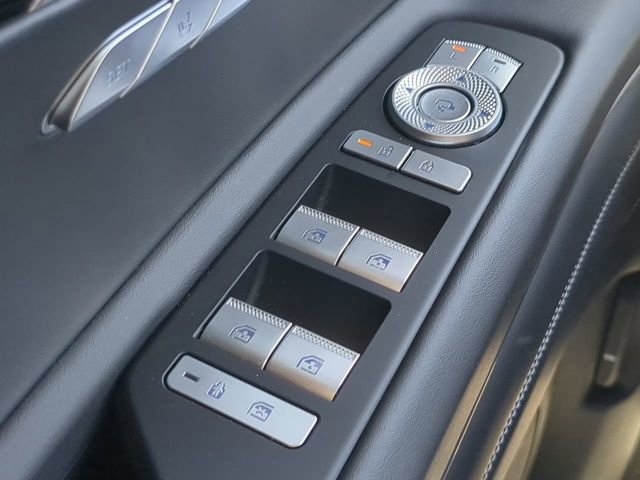 Used 2025 Genesis GV80 2.5T Standard AWD/4WD image 24