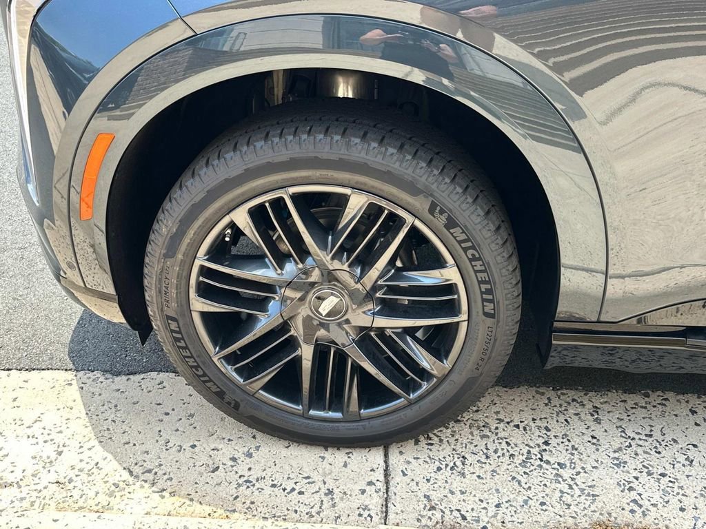 New 2026 Cadillac Escalade IQ Sport 1 w/ LPO, ONYX Package image 7