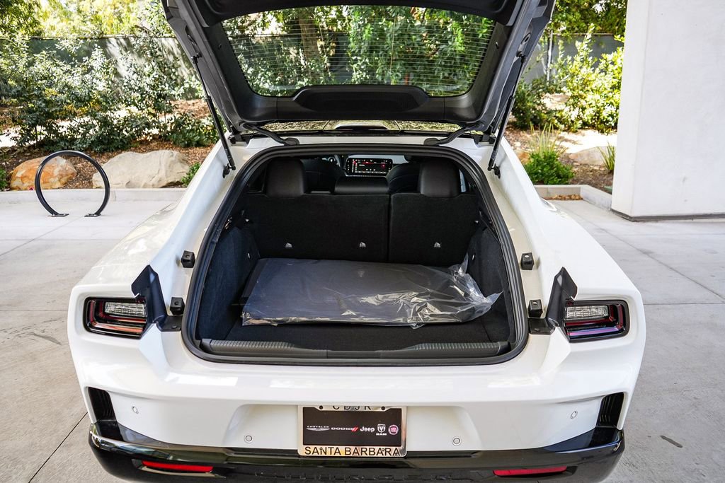 New 2026 Dodge Charger R/T AWD/4WD image 25