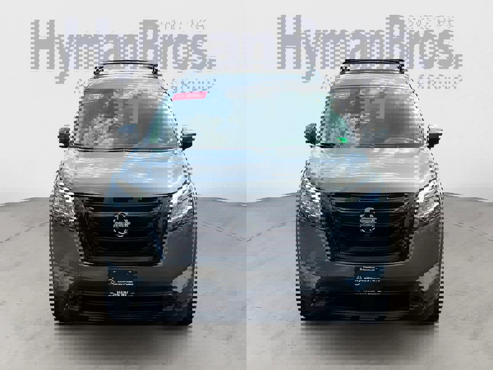 Used 2022 Nissan Pathfinder SV w/ SV Black Package image 9