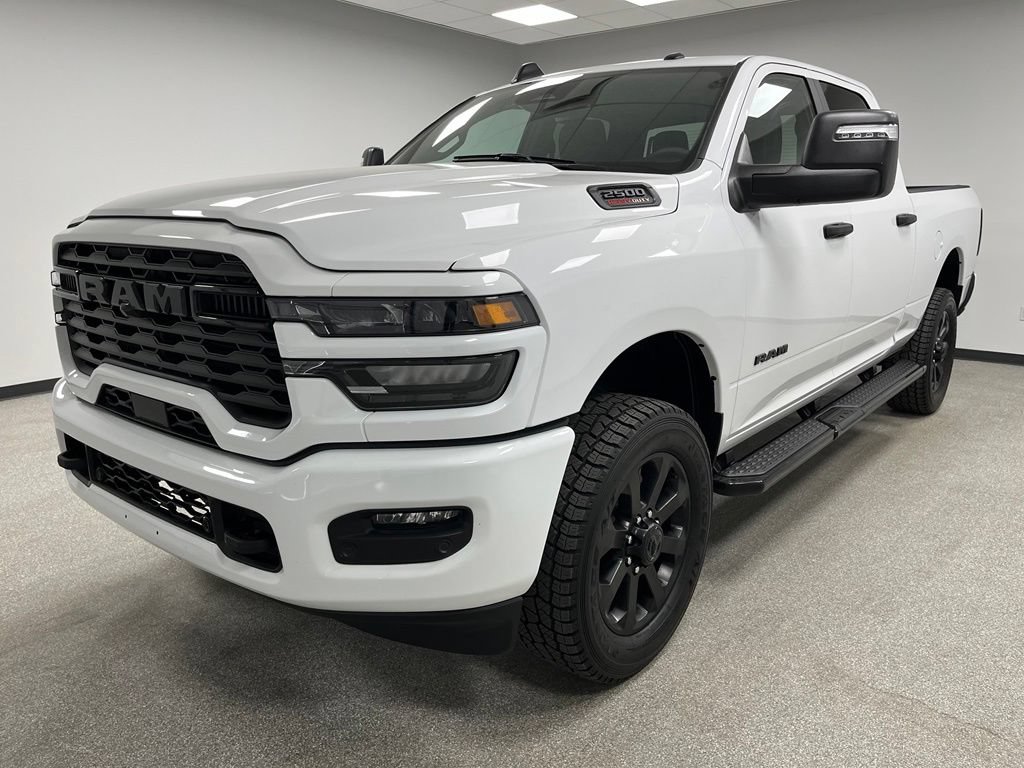 Used 2025 RAM 2500 Big Horn AWD/4WD image 4
