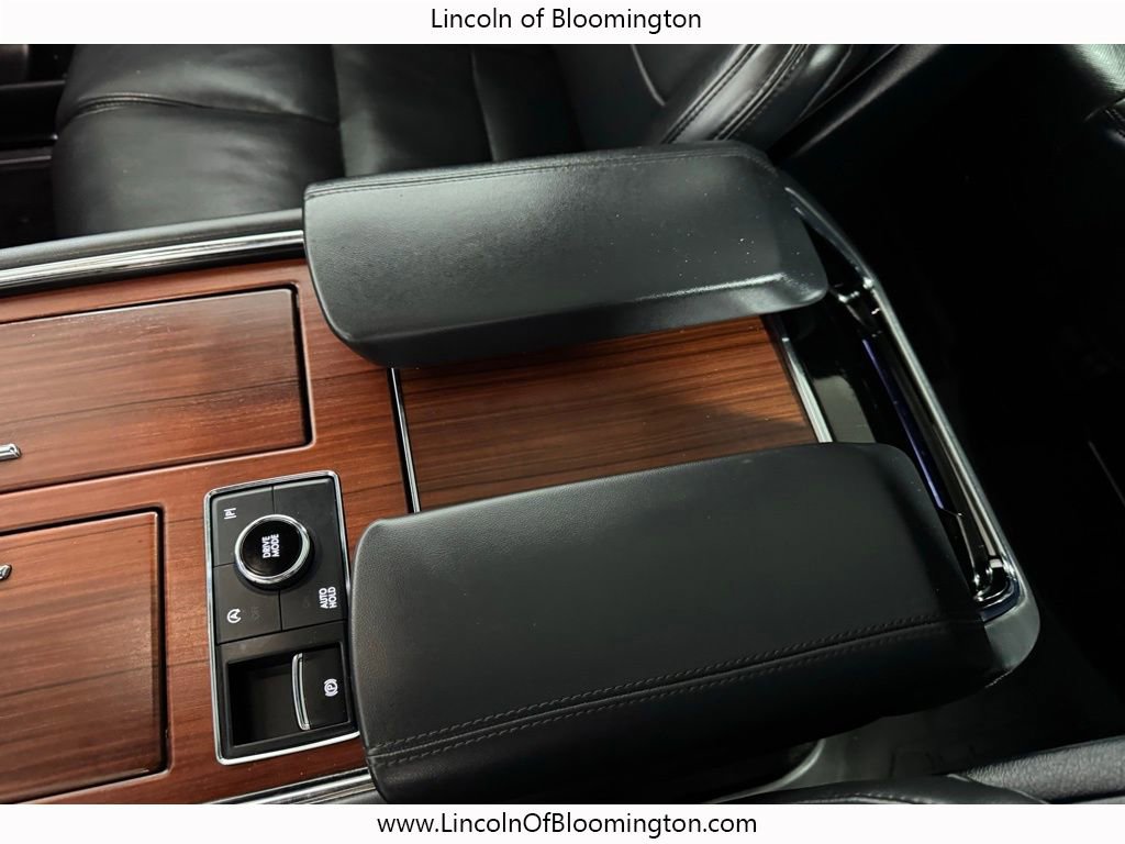 Certified 2022 Lincoln Navigator Reserve image 23