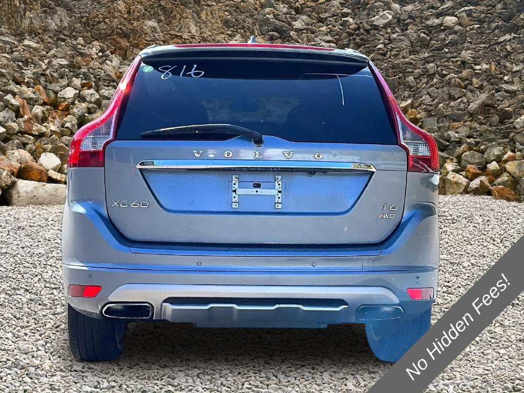 Used 2017 Volvo XC60 T6 Dynamic w/ Preferred Option Package AWD/4WD image 4