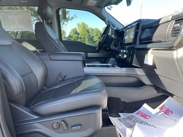 New 2025 Ford F250 Lariat w/ Lariat Ultimate Package AWD/4WD image 29