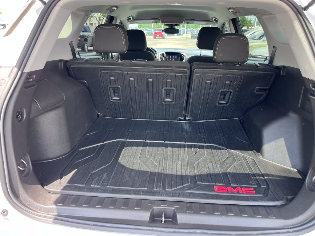 Used 2022 GMC Terrain SLE w/ Elevation Edition FWD image 21