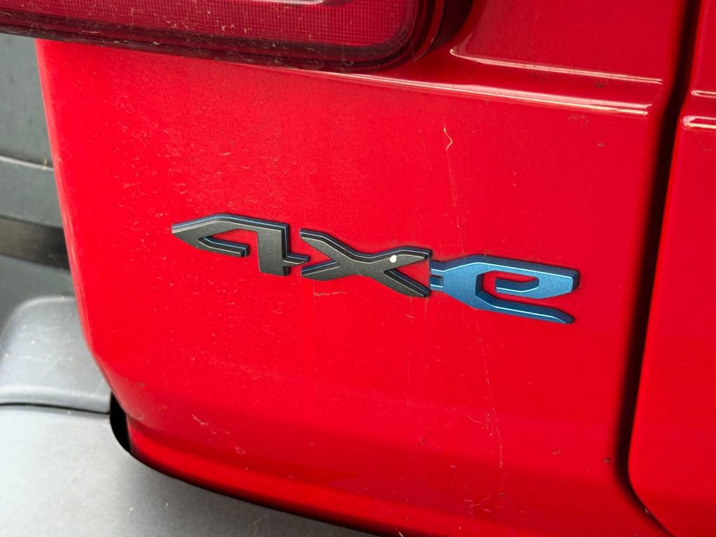 Certified 2023 Jeep Wrangler Unlimited Rubicon 4xe image 8