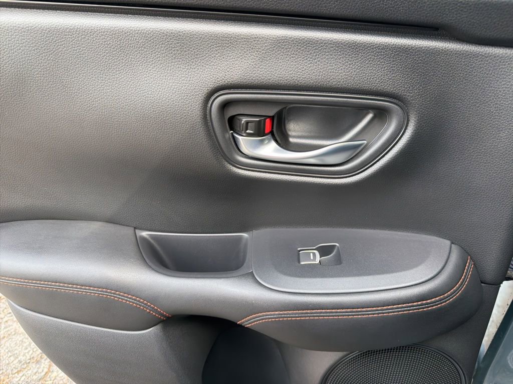 Used 2025 Honda HR-V Sport image 22