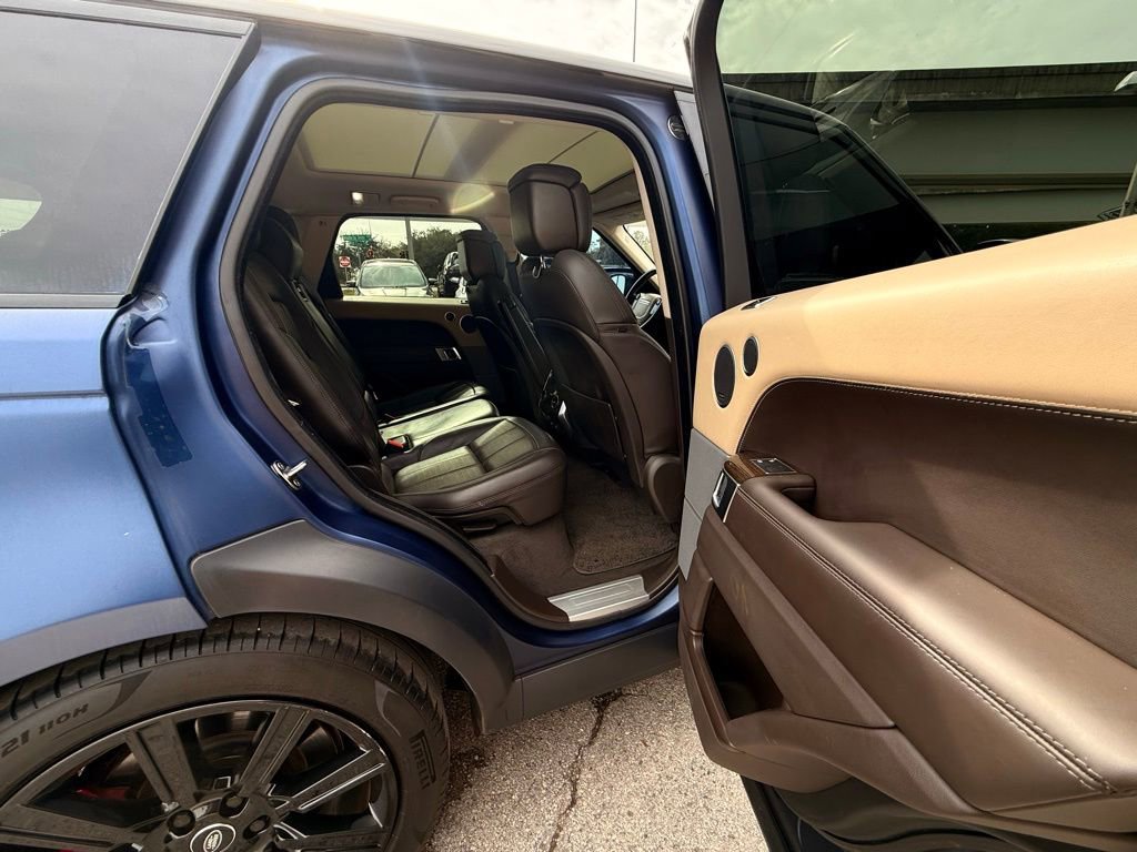 Used 2018 Land Rover Range Rover Sport HSE Dynamic image 37