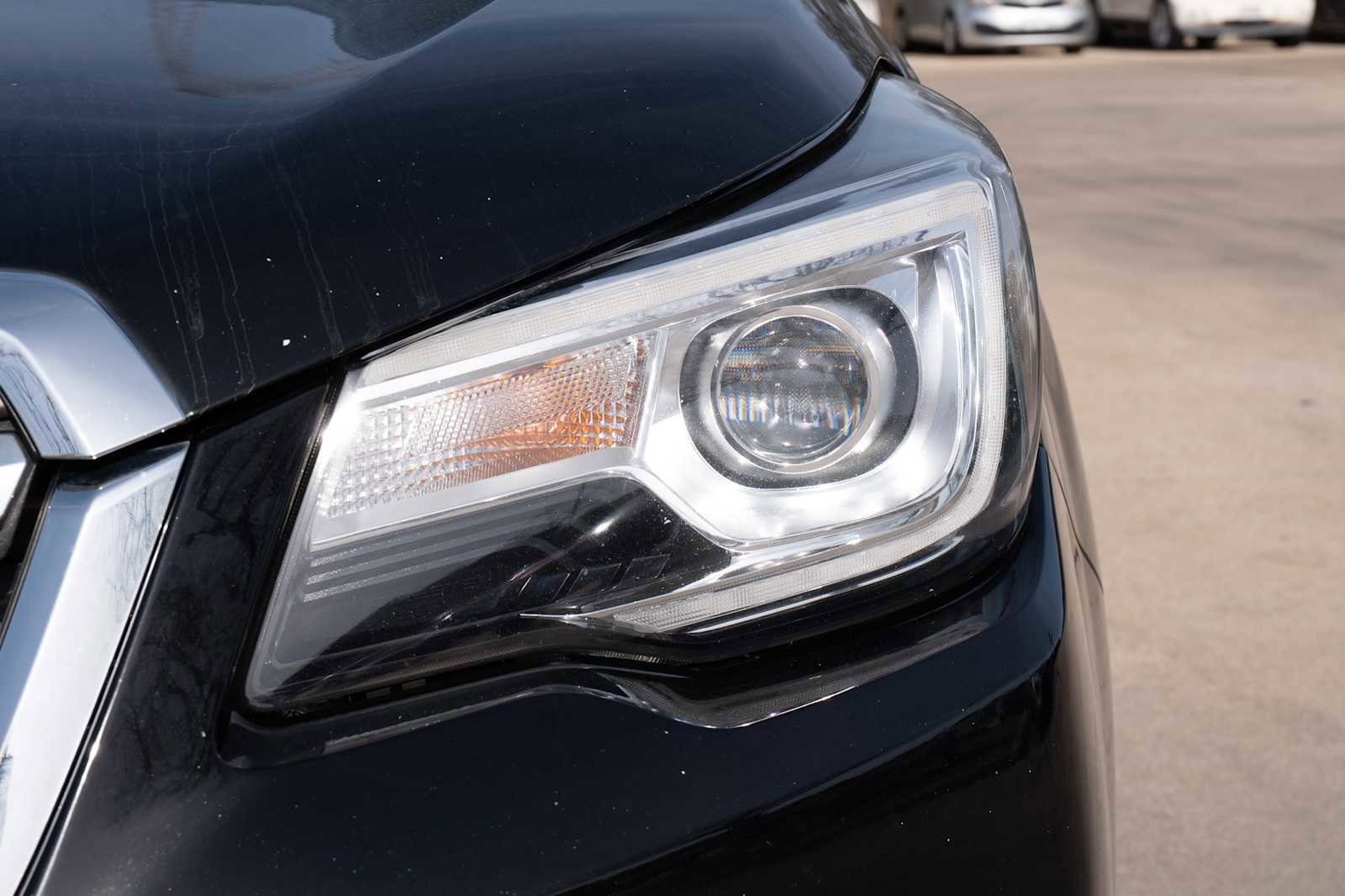 Used 2017 Subaru Forester 2.5i Touring image 3