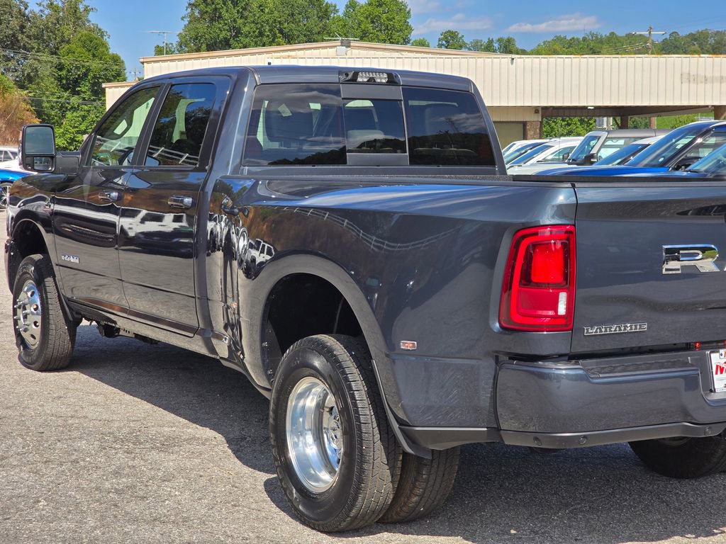 New 2026 RAM 3500 Laramie w/ Max Tow Package image 41