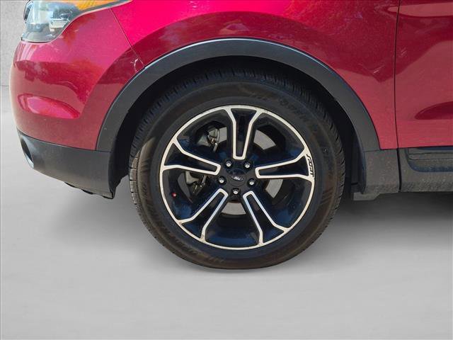 Used 2015 Ford Explorer Sport w/ Equipment Group 401A AWD/4WD image 9