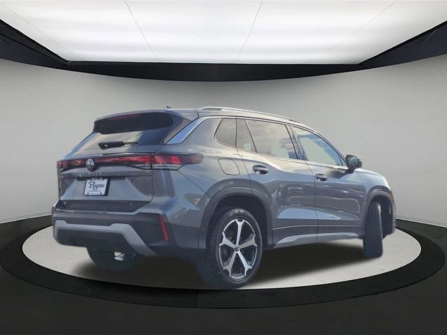 New 2026 Volkswagen Tiguan SE image 7