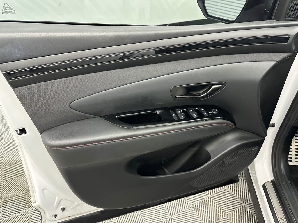 Used 2022 Hyundai Tucson N Line FWD image 11