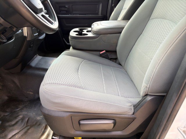 Used 2014 RAM 2500 Tradesman w/ Chrome Appearance Group AWD/4WD image 13