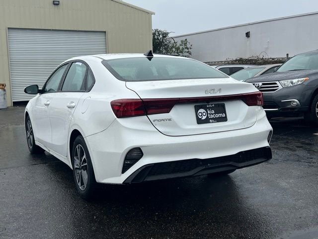 Certified 2023 Kia Forte LXS w/ LXS Technology Package FWD image 9