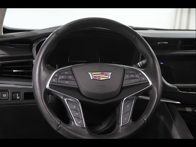Used 2019 Cadillac XT5 Luxury AWD/4WD image 7