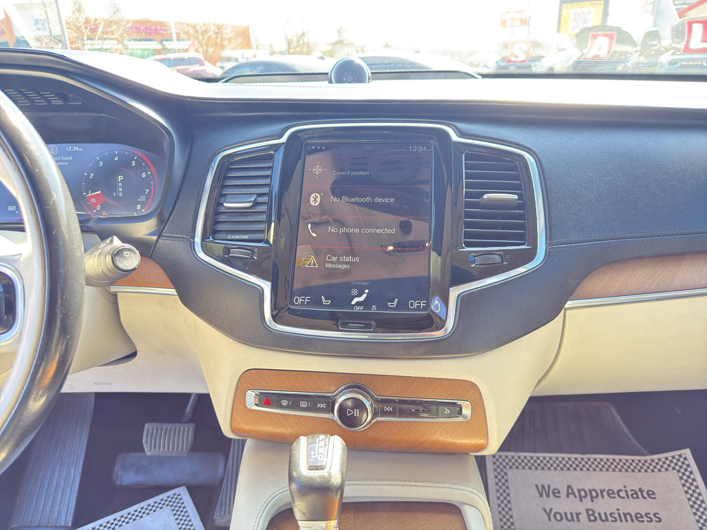 Used 2016 Volvo XC90 T6 Inscription w/ Vision Package image 24