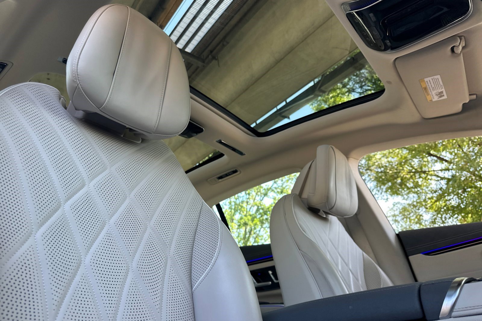 Used 2023 Mercedes-Benz EQS 580 4MATIC Sedan image 28