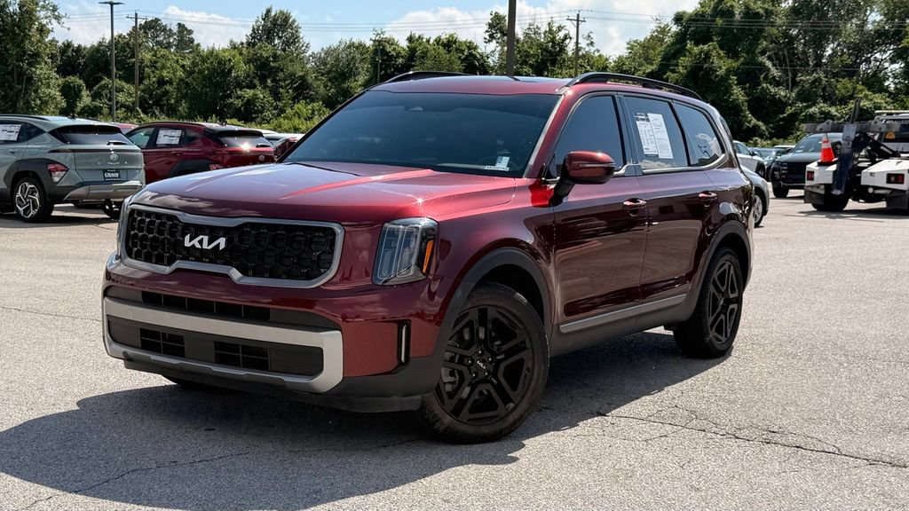 Used 2023 Kia Telluride EX X-Line AWD/4WD image 3