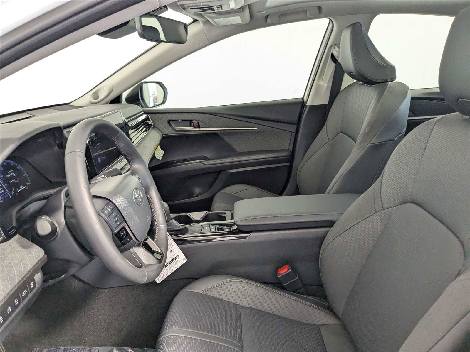 Certified 2025 Toyota Camry XLE w/ Premium Plus Package image 11