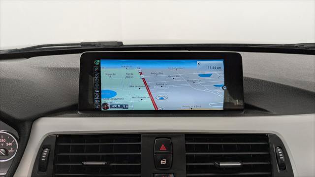 Used 2016 BMW 320i xDrive Sedan AWD/4WD image 31