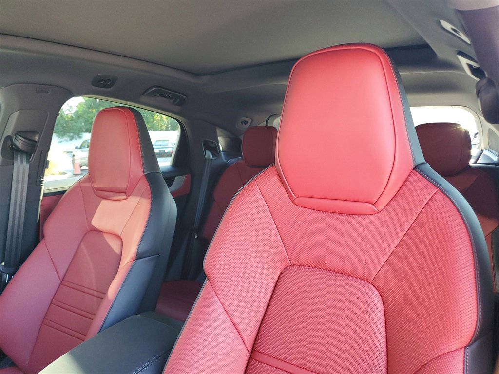 New 2026 Porsche Cayenne E-Hybrid Coupe image 5