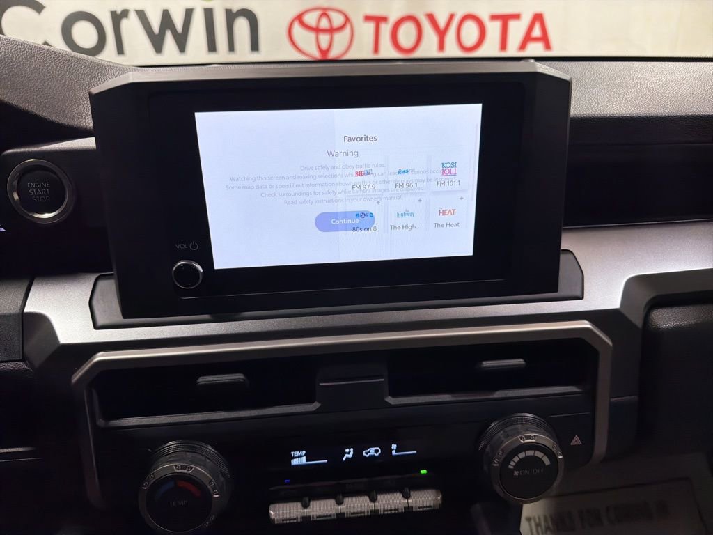 Used 2025 Toyota 4Runner SR5 image 28