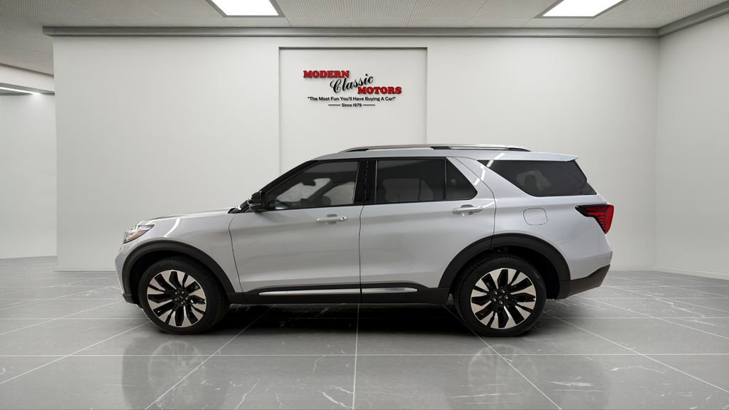 Used 2025 Ford Explorer Platinum w/ LUX Leather Package AWD/4WD image 4