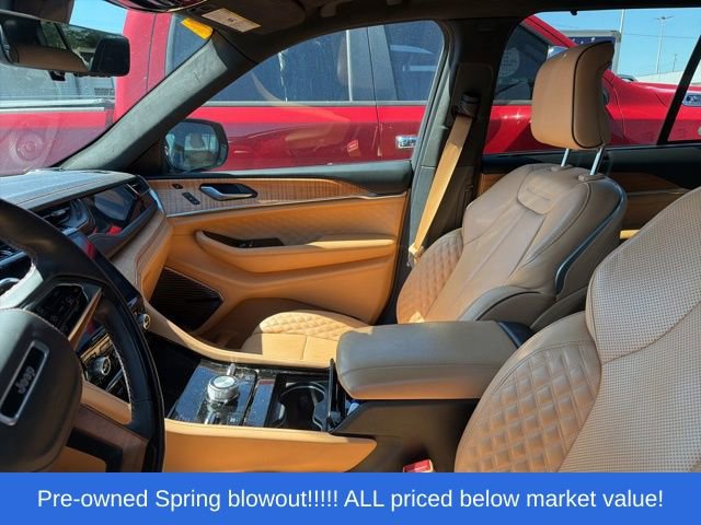 Used 2022 Jeep Grand Cherokee Summit AWD/4WD image 13
