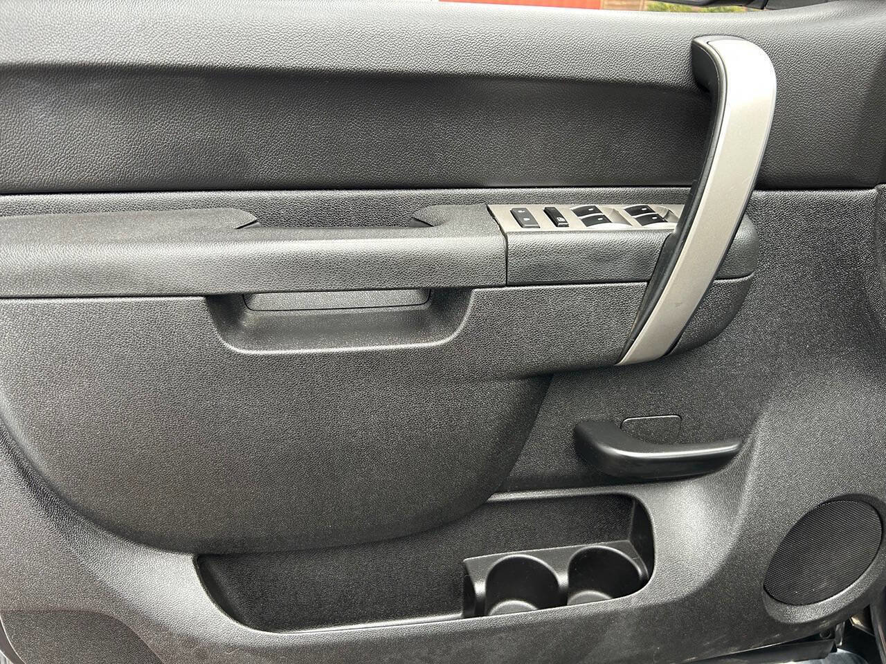 Used 2011 Chevrolet Silverado 1500 LT w/ All-Star Edition image 13