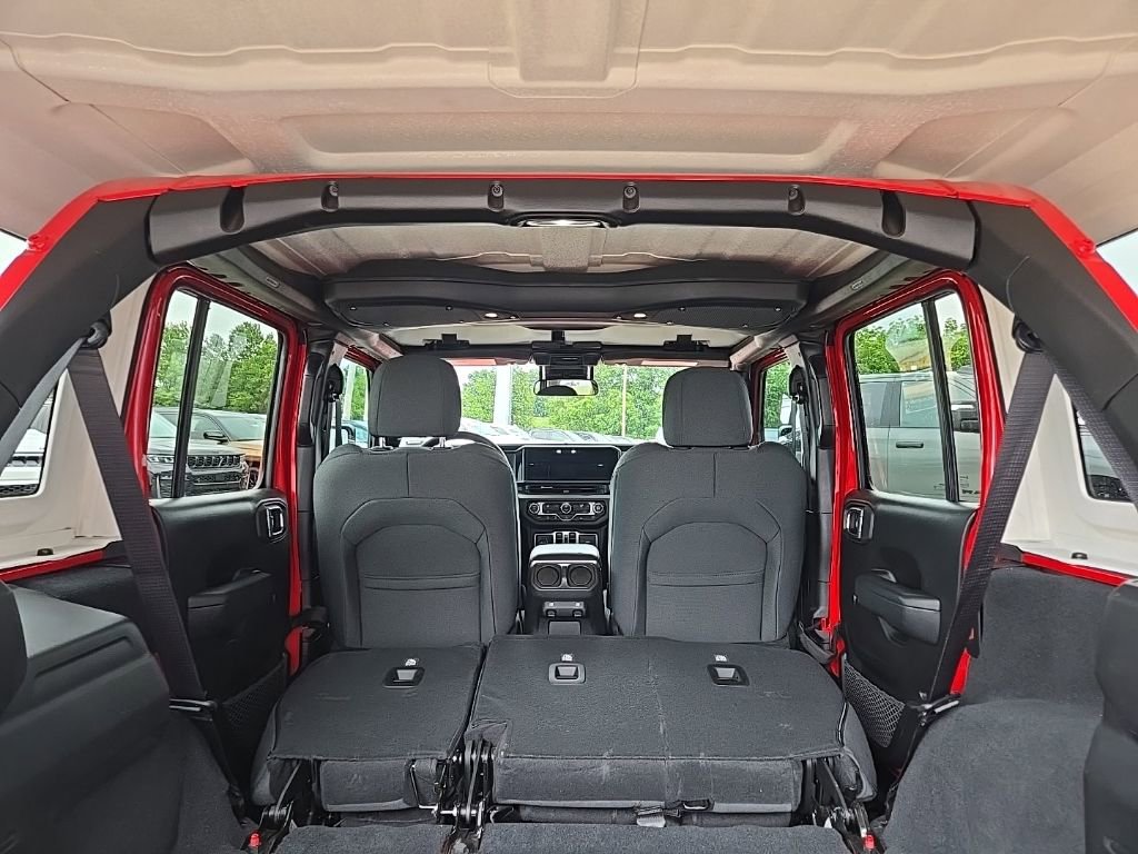 Used 2024 Jeep Wrangler Unlimited Sport AWD/4WD image 95