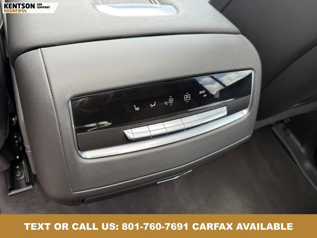 Used 2025 Cadillac Escalade ESV Sport Platinum AWD/4WD image 36