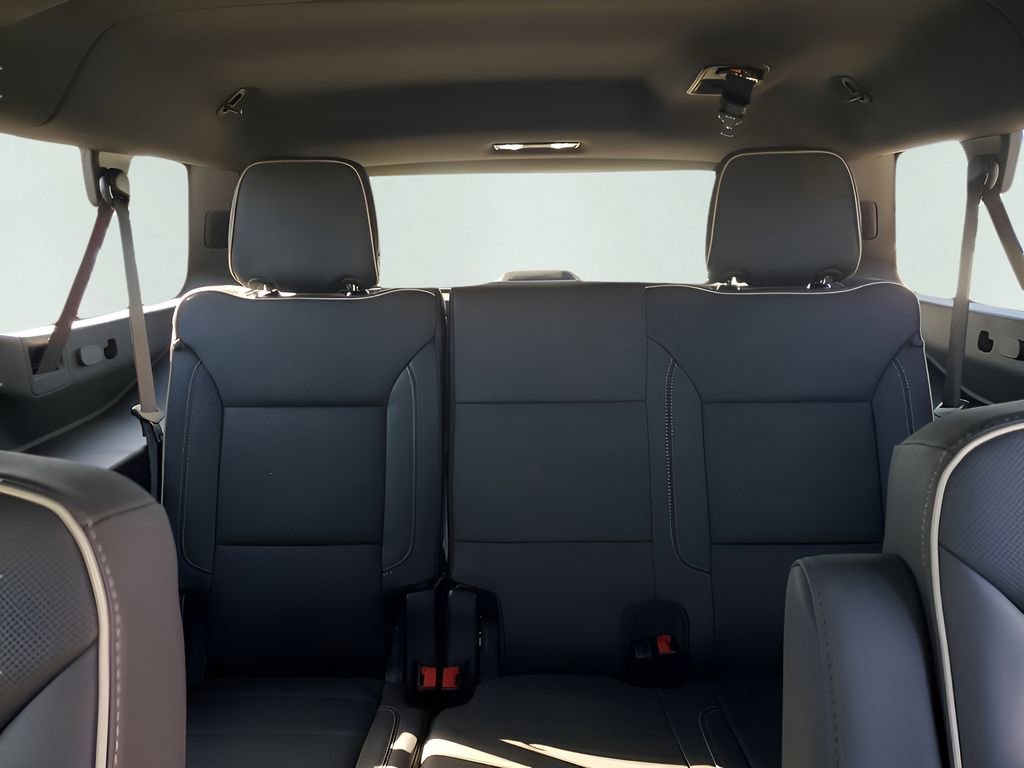 New 2026 GMC Yukon XL Elevation image 25