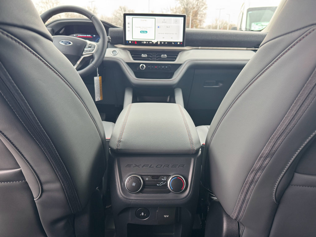 New 2026 Ford Explorer Active w/ Active Comfort Package image 25