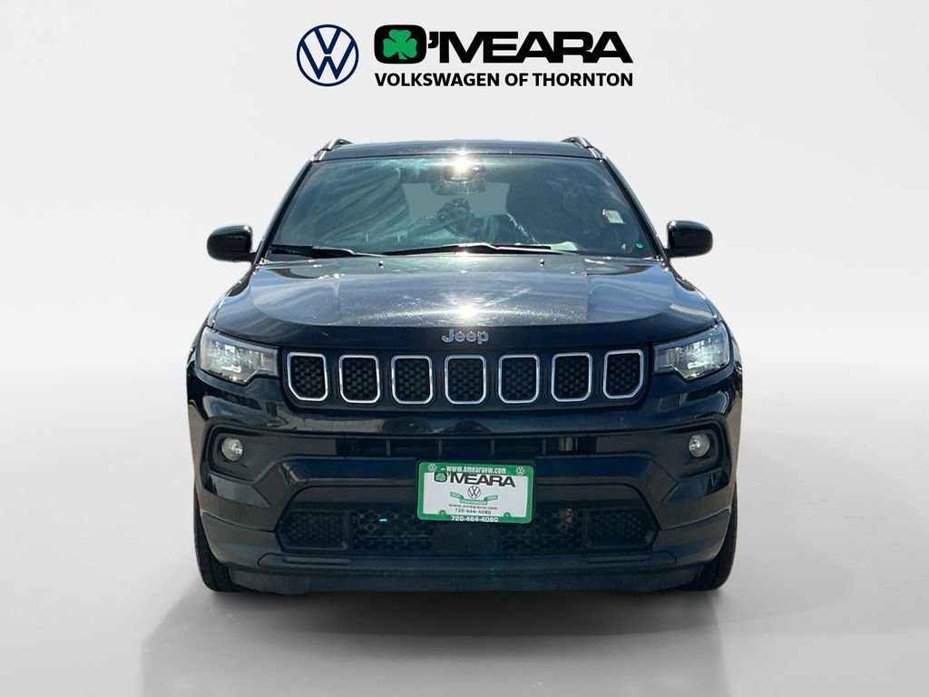 Used 2024 Jeep Compass Latitude image 8