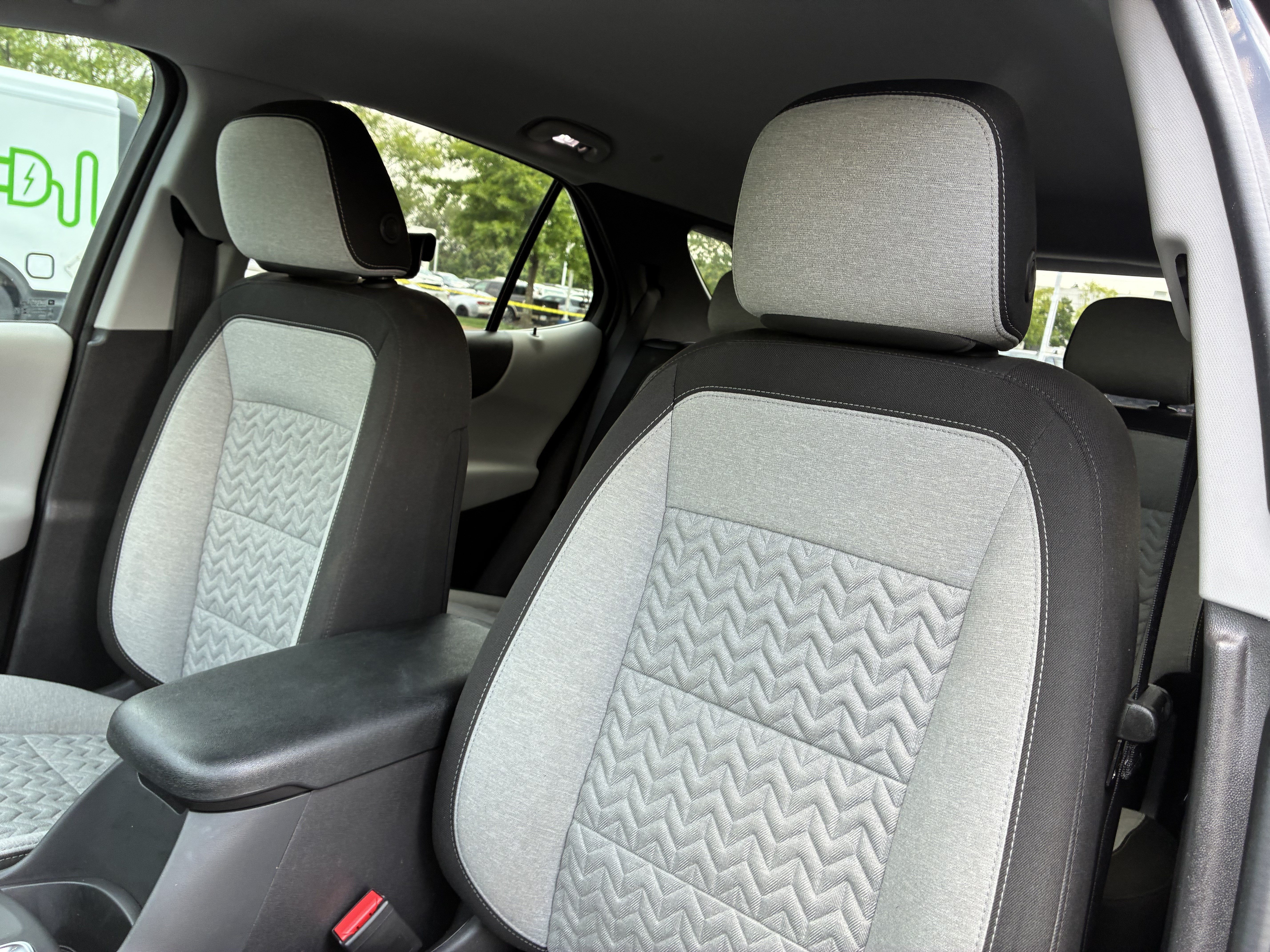 Used 2024 Chevrolet Equinox LS w/ LS Convenience Package FWD image 21