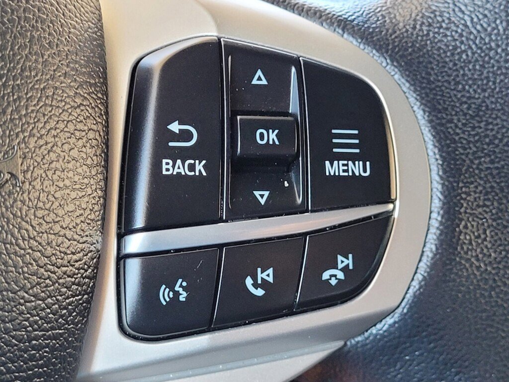 Used 2023 Ford Explorer XLT w/ Equipment Group 202A image 25