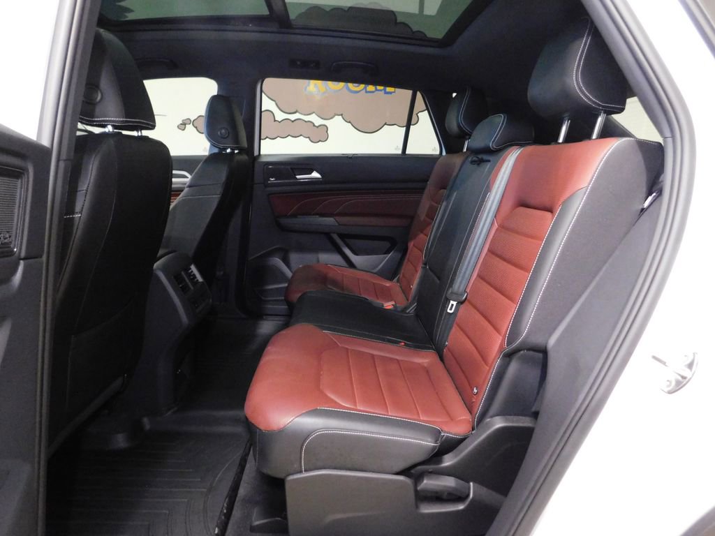 Used 2023 Volkswagen Atlas Cross Sport SEL Premium R-Line image 83