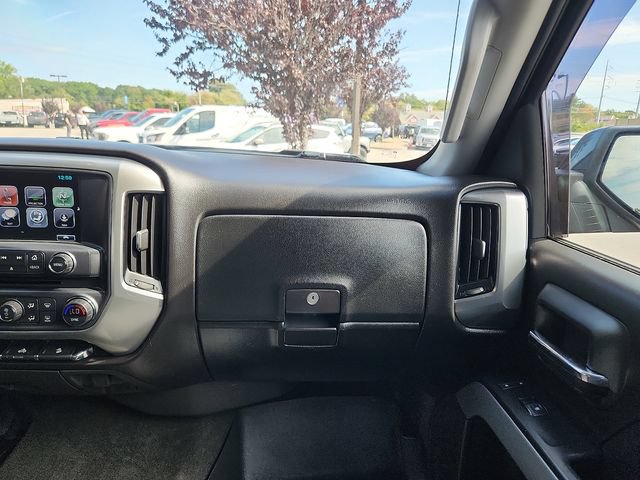 Used 2018 Chevrolet Silverado 1500 LT w/ All Star Edition AWD/4WD image 10