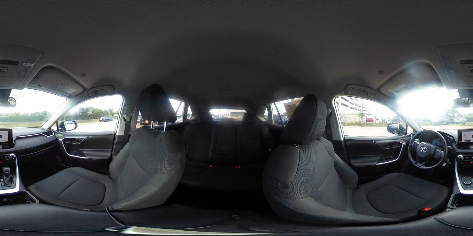 Used 2025 Toyota RAV4 LE image 41