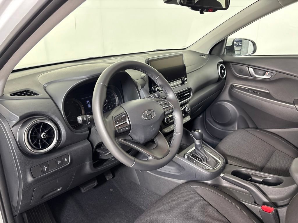 Used 2023 Hyundai Kona SEL w/ Convenience Package FWD image 16