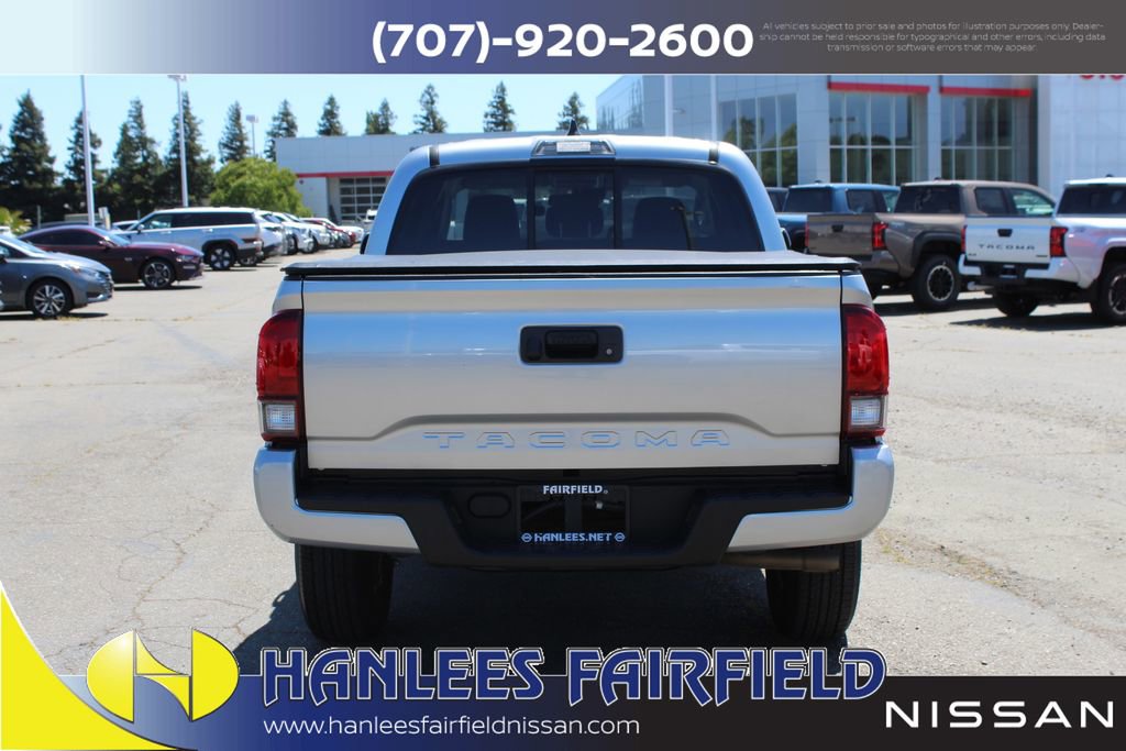 Used 2022 Toyota Tacoma SR w/ SR Convenience Package RWD image 8
