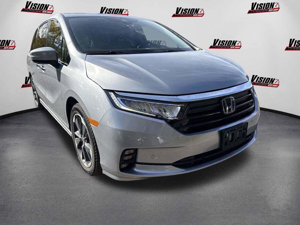 Used 2024 Honda Odyssey Elite image 3