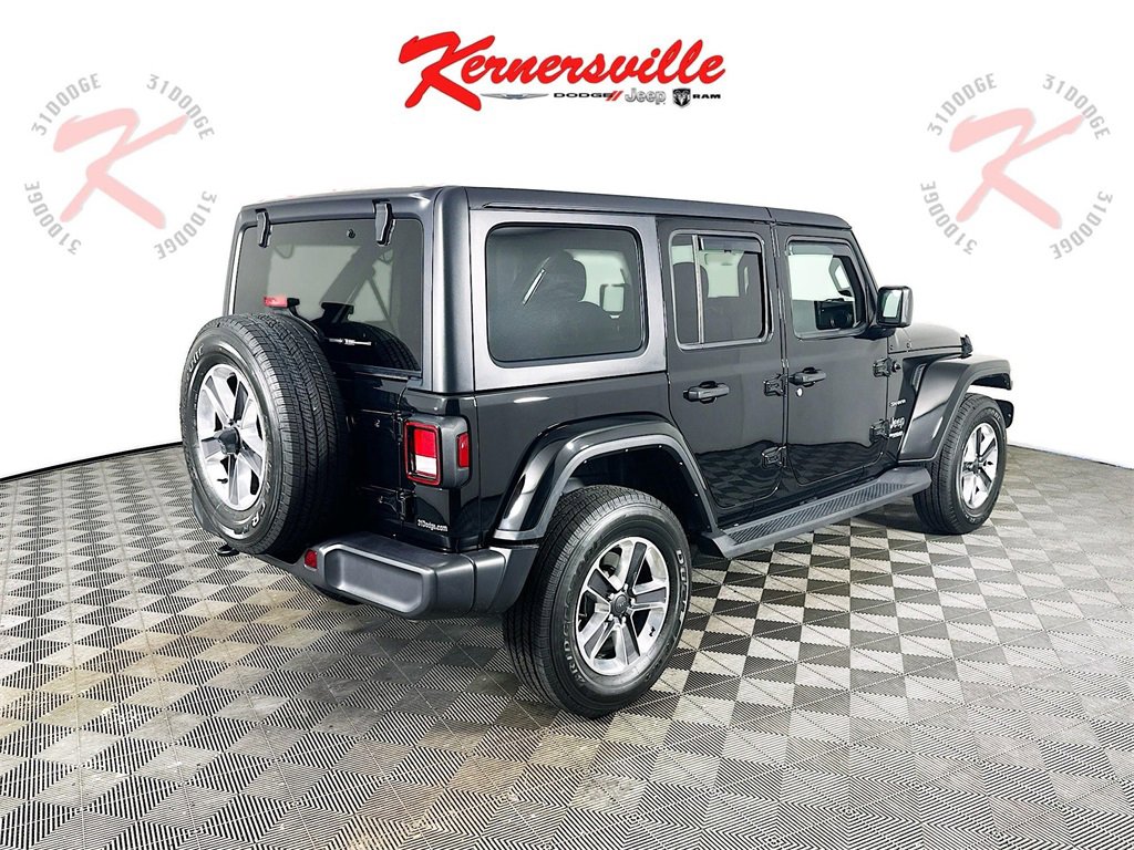 Used 2022 Jeep Wrangler Unlimited Sahara w/ Cold Weather Group image 7